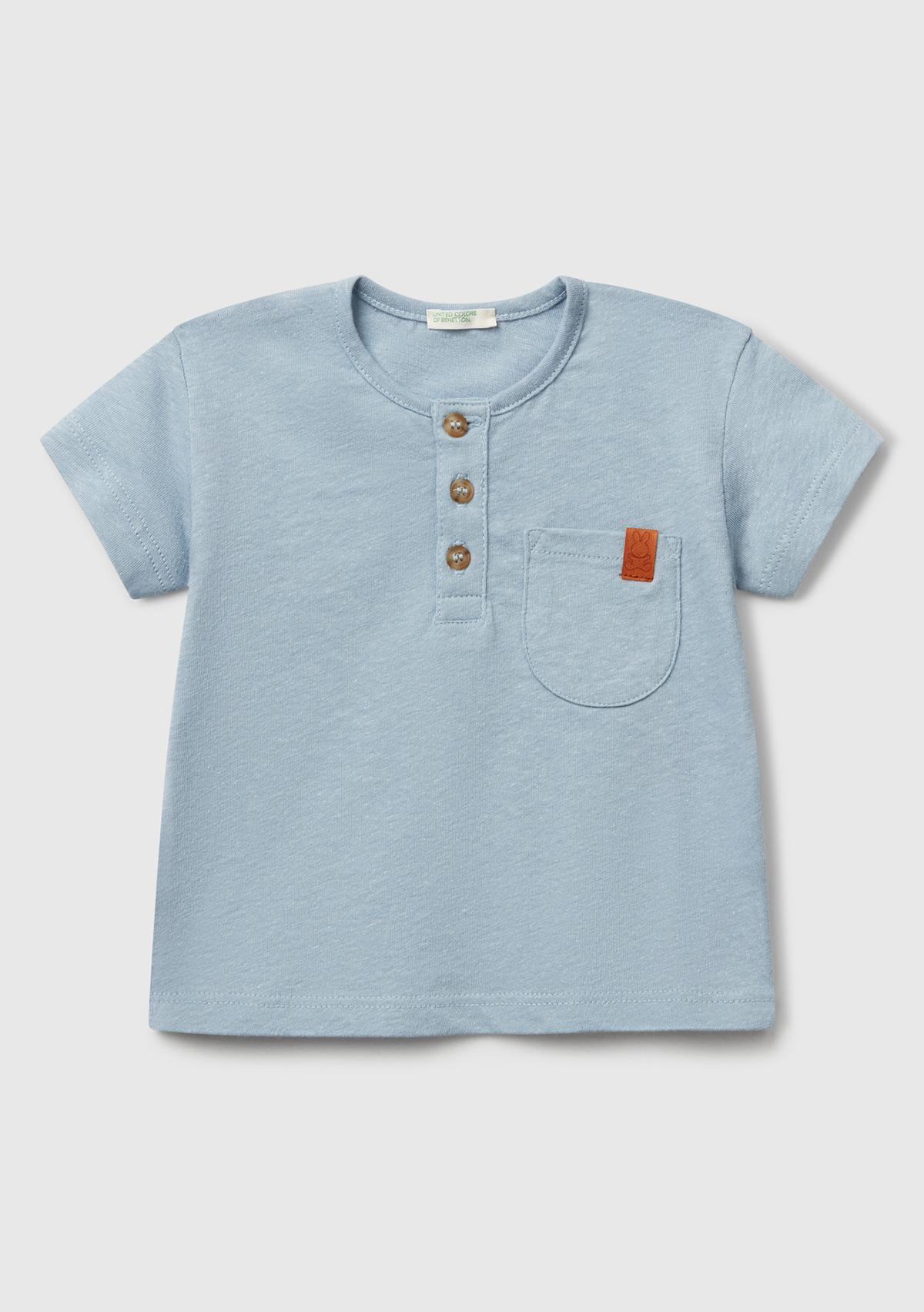  Bebek Mavi Önü Detaylı Logolu Tek Cepli Bisiklet Yaka T-Shirt