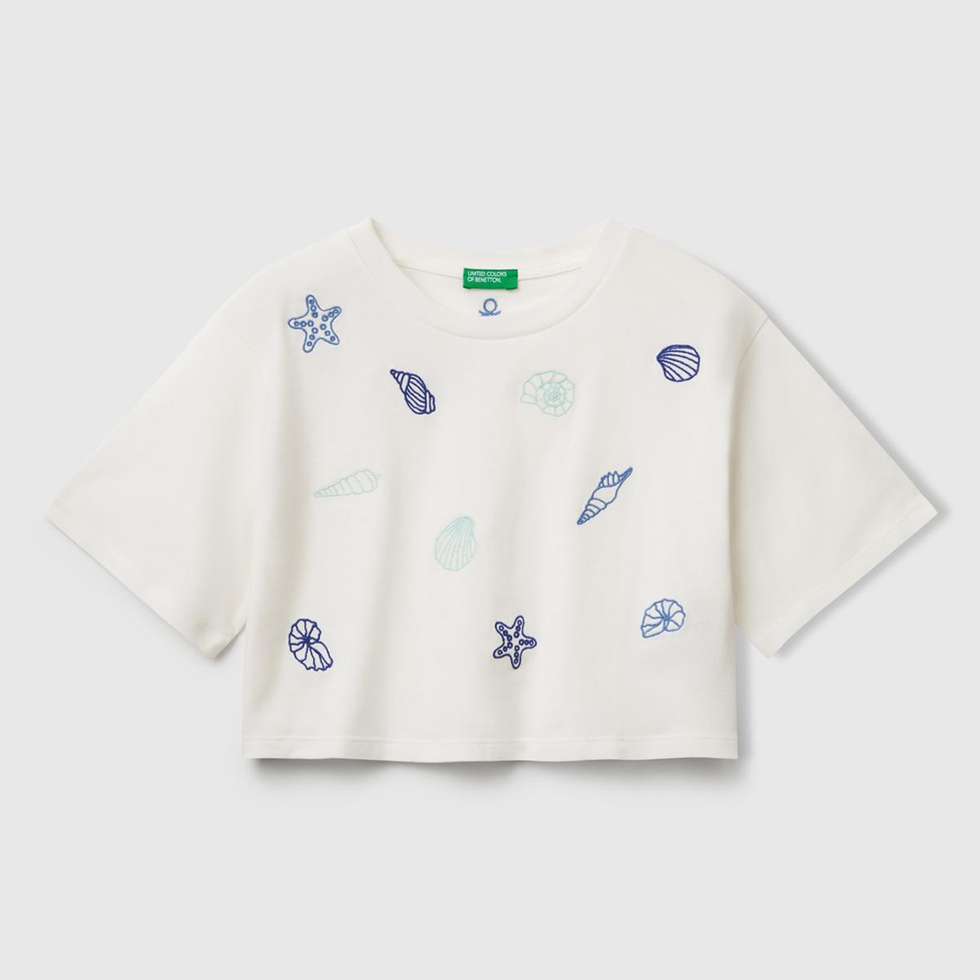 Kız Çocuk Beyaz Baskılı Logo İşleme Detaylı Crop T-Shirt