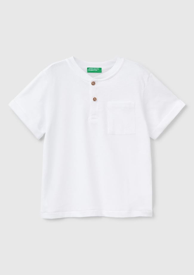  Erkek Çocuk Beyaz Önü Cep Detaylı Hakim Yaka T-Shirt