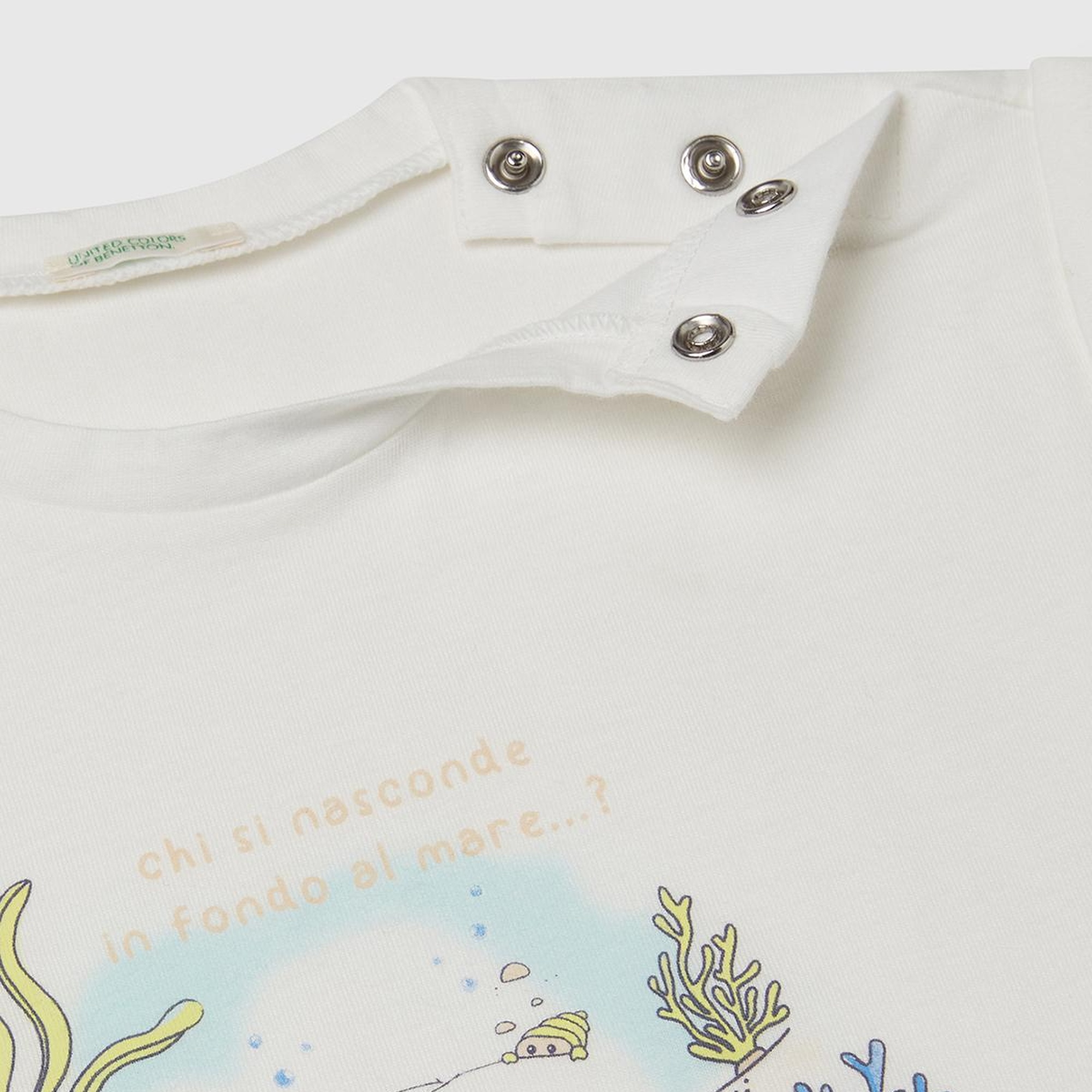 Bebek Beyaz Mix Önü Baskılı Manşetli T-Shirt