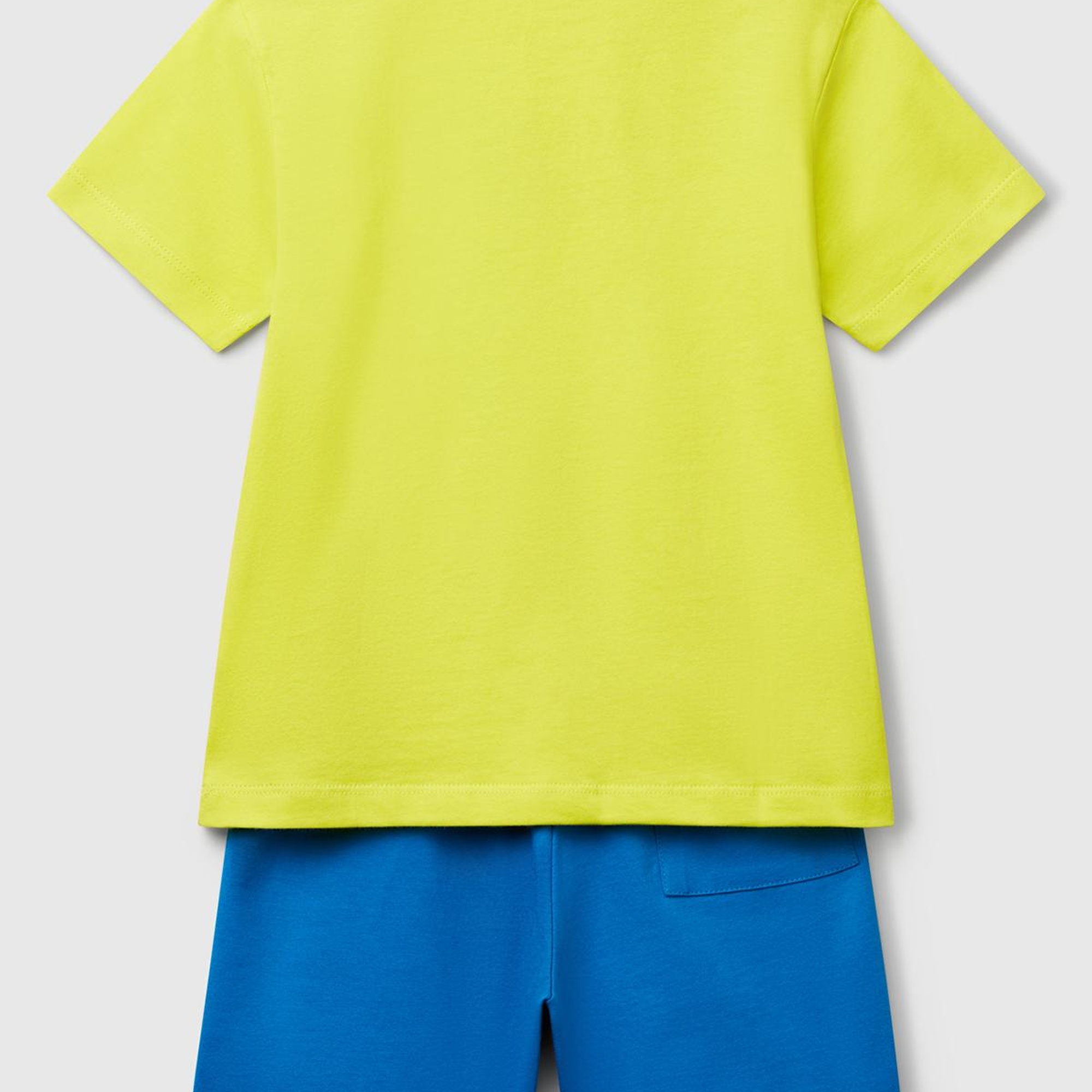 Erkek Çocuk Sarı Önü Logo Baskılı T-Shirt ve Büzgü İpli Bermuda Şort Takım