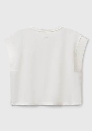  Kız Çocuk Beyaz Önü Makrome İşlemeli Arkası Logo Baskılı T-Shirt