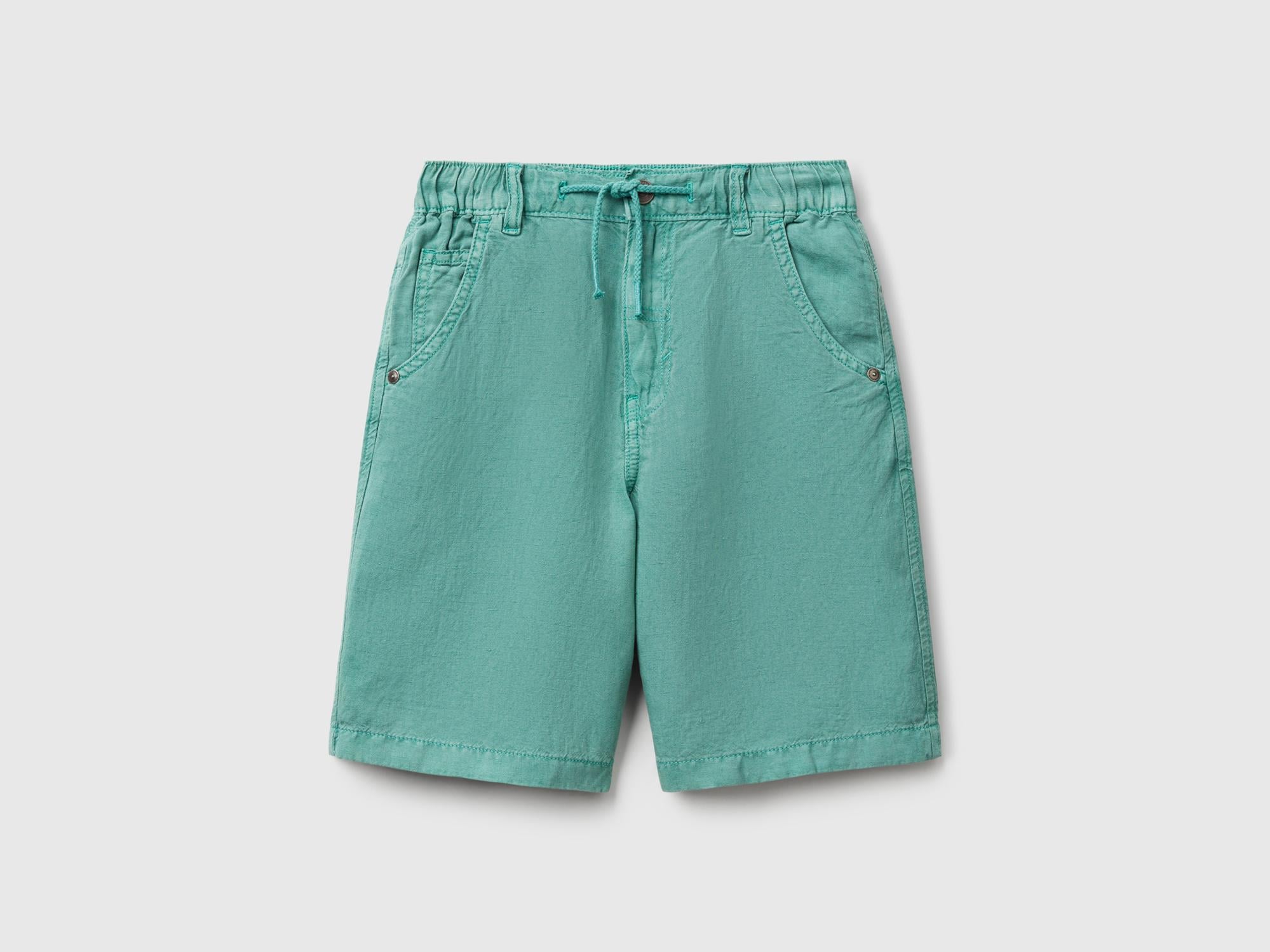  Erkek Çocuk Yeşil Liyosel ve Keten Karışımlı Büzgü İpli Cepli Bermuda Şort