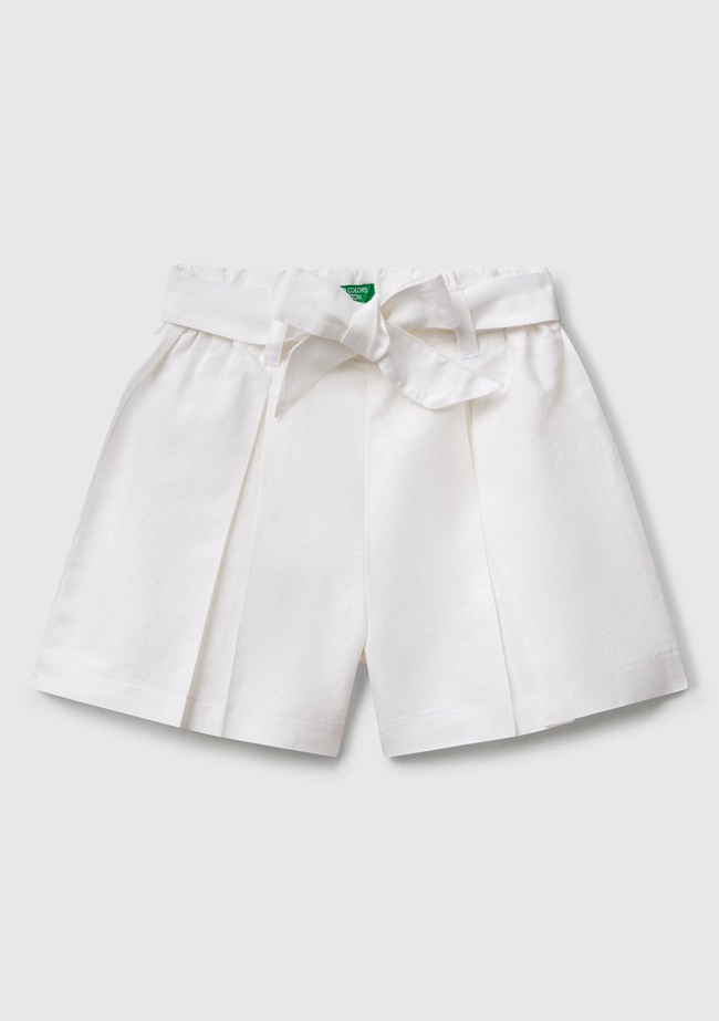  Kız Çocuk Beyaz Keten Karışımlı Beli Lastikli Kuşaklı Pileli Bermuda Şort