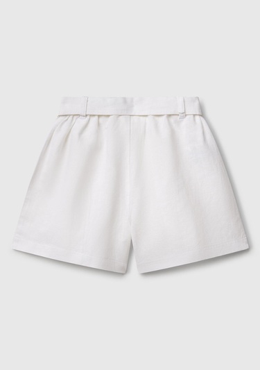  Kız Çocuk Beyaz Keten Karışımlı Beli Lastikli Kuşaklı Pileli Bermuda Şort