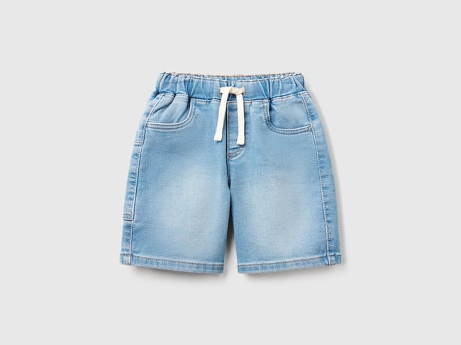  Erkek Çocuk Açık Denim Yan Cebi Logo İşlemeli Büzgü İpli Denim Bermuda Şort