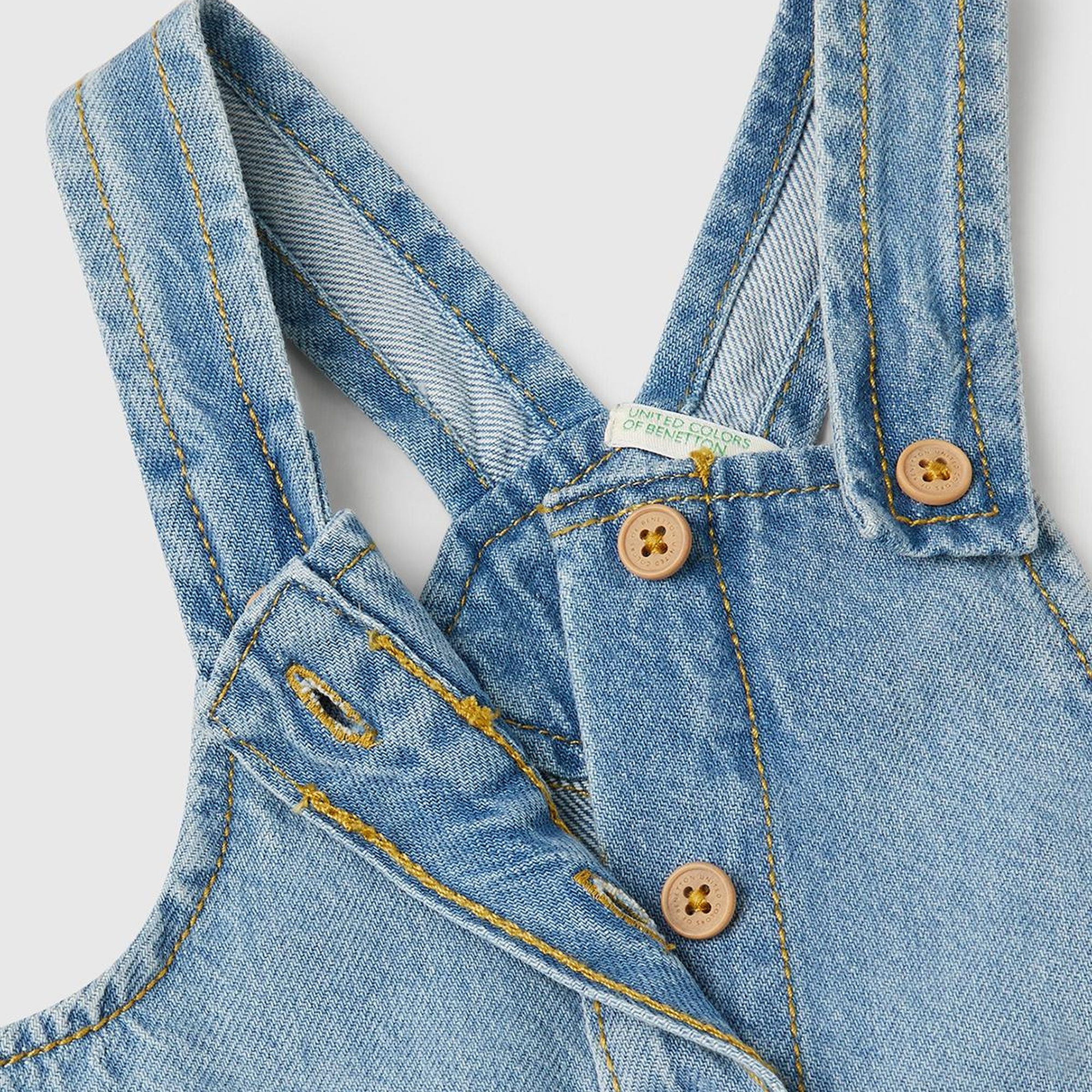 Bebek Denim Arkası Logo Etiketli Yama Cepli Saçaklı Salopet