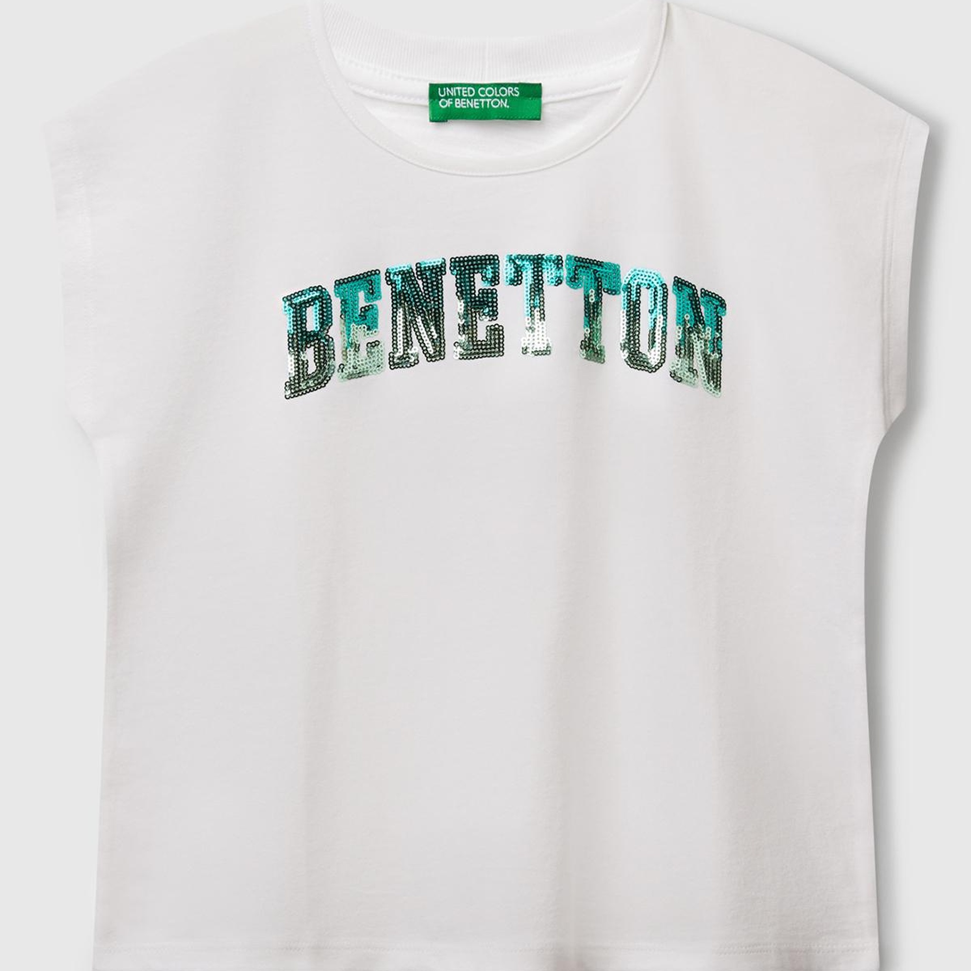 Kız Çocuk Beyaz Benetton Logo Baskılı T-Shirt