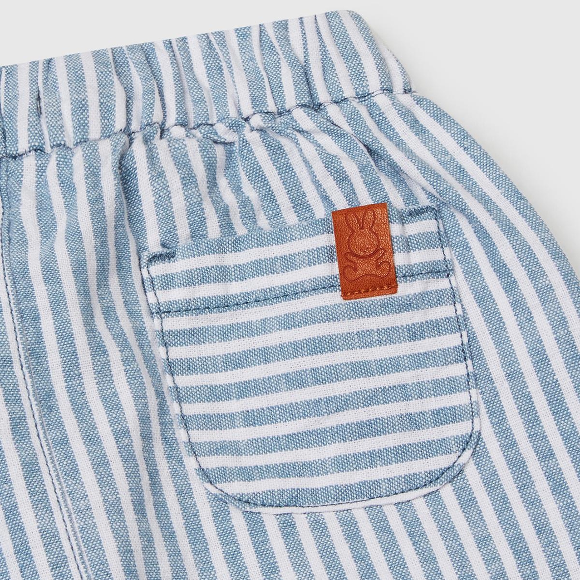 Bebek Açık Mavi Çizgili Arkası Logolu Yama Cepli Beli Lastikli Pantolon