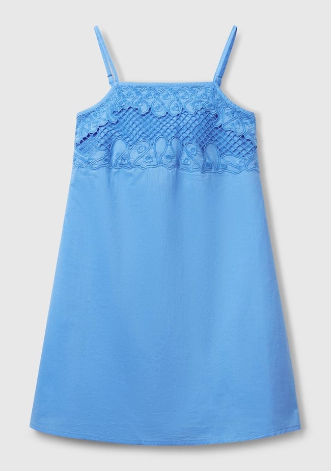  Kız Çocuk Mavi Üstü İşleme Detaylı Pileli Ayarlanabilir Omuz Askılı Elbise