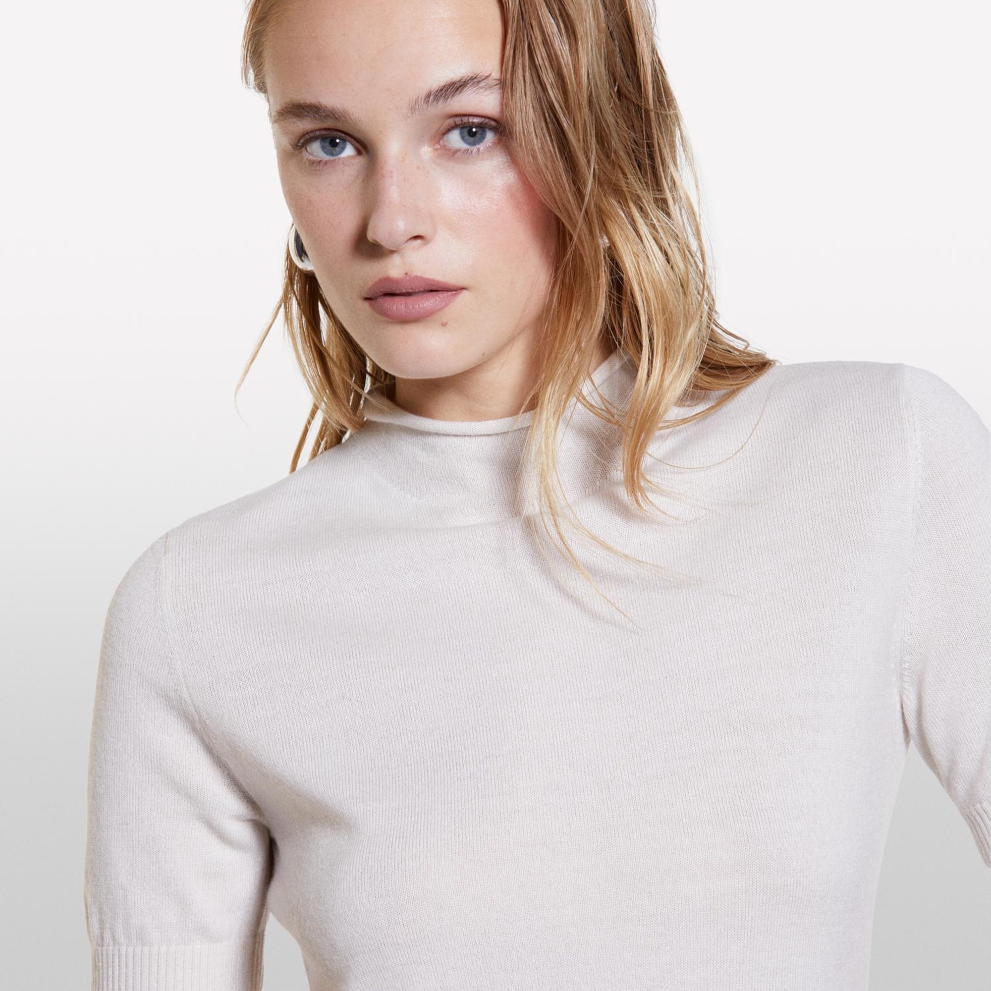 Kadın Bej Yün Karışımlı Yarım Kollu Balıkçı Yaka Kazak