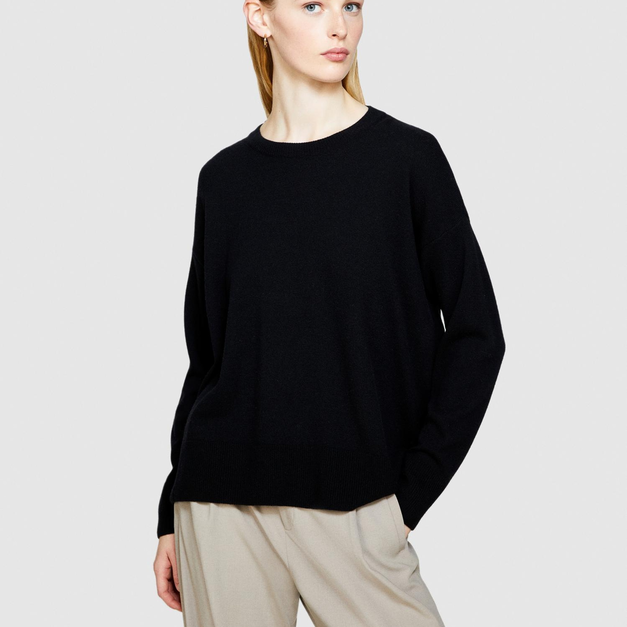 Kadın Siyah Yün Karışımlı Boxy Fit Kazak