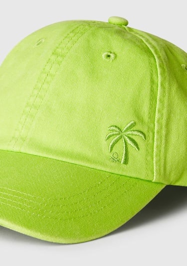  Erkek Çocuk Sarı Yırtıklı Eskitilmiş Efektli Nakış İşlemeli Kep Şapka