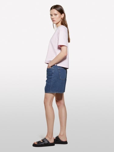  Kadın Açık Pembe %100 Pamuk Kayık Yaka Boxy Fit Crop T-Shirt