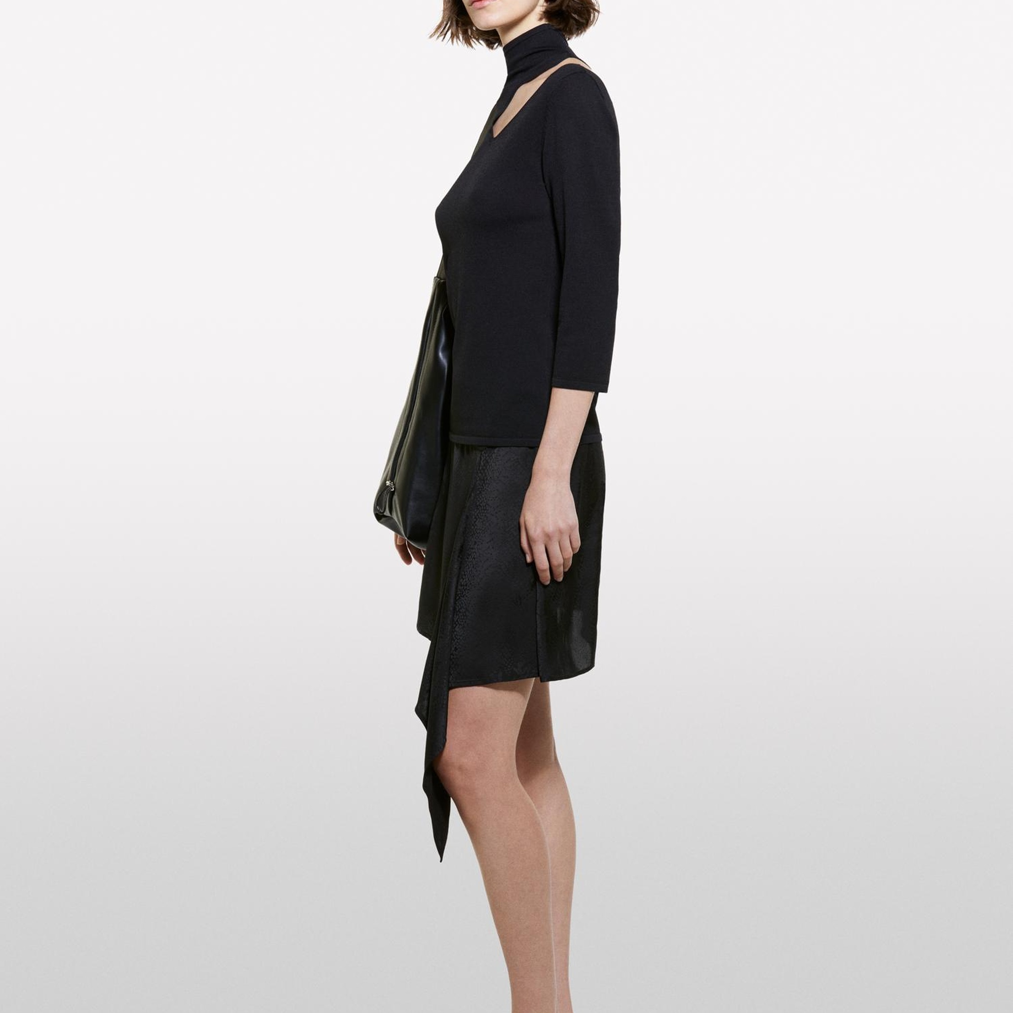 Kadın Gri Çizgili Viskoz ve Pamuk Karışımlı Çizgi Detaylı Truvakar Kol Kazak