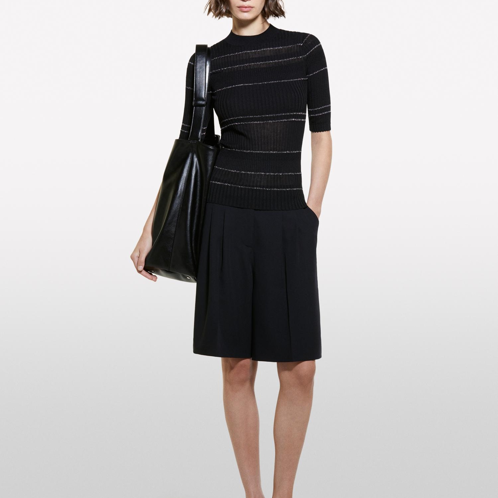 Kadın Gri Çizgili Viskoz ve Pamuk Karışımlı Çizgi Detaylı Truvakar Kol Kazak