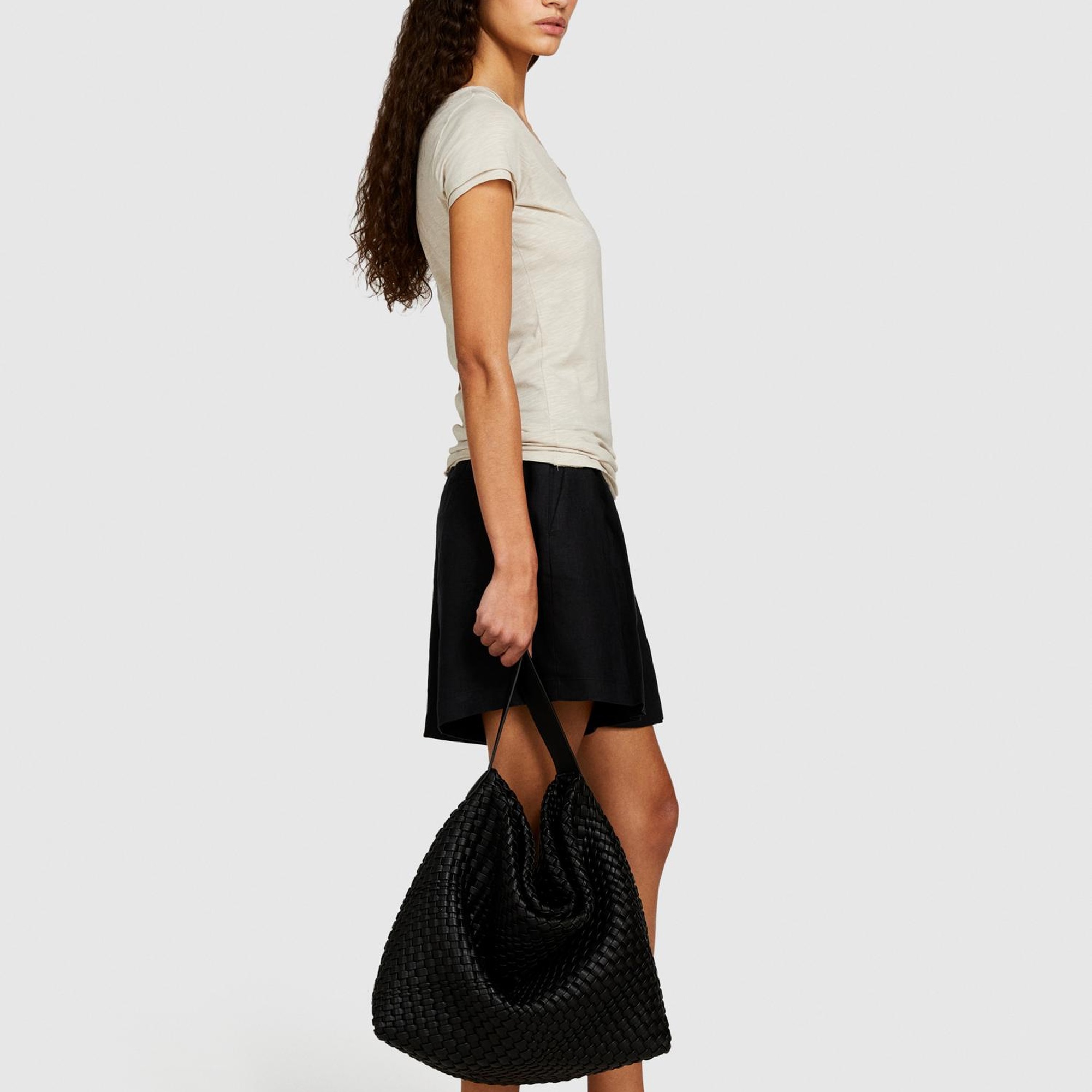 Kadın Bej Pamuk Modal Karışımlı V Yaka T-Shirt