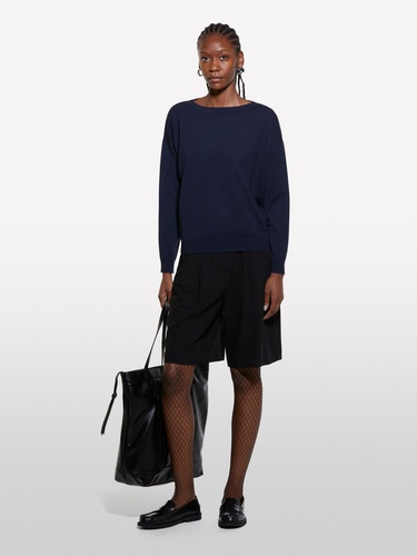  Kadın Lacivert Viskoz Karışımlı Normal Kesim Düz Kayık Yaka Kazak