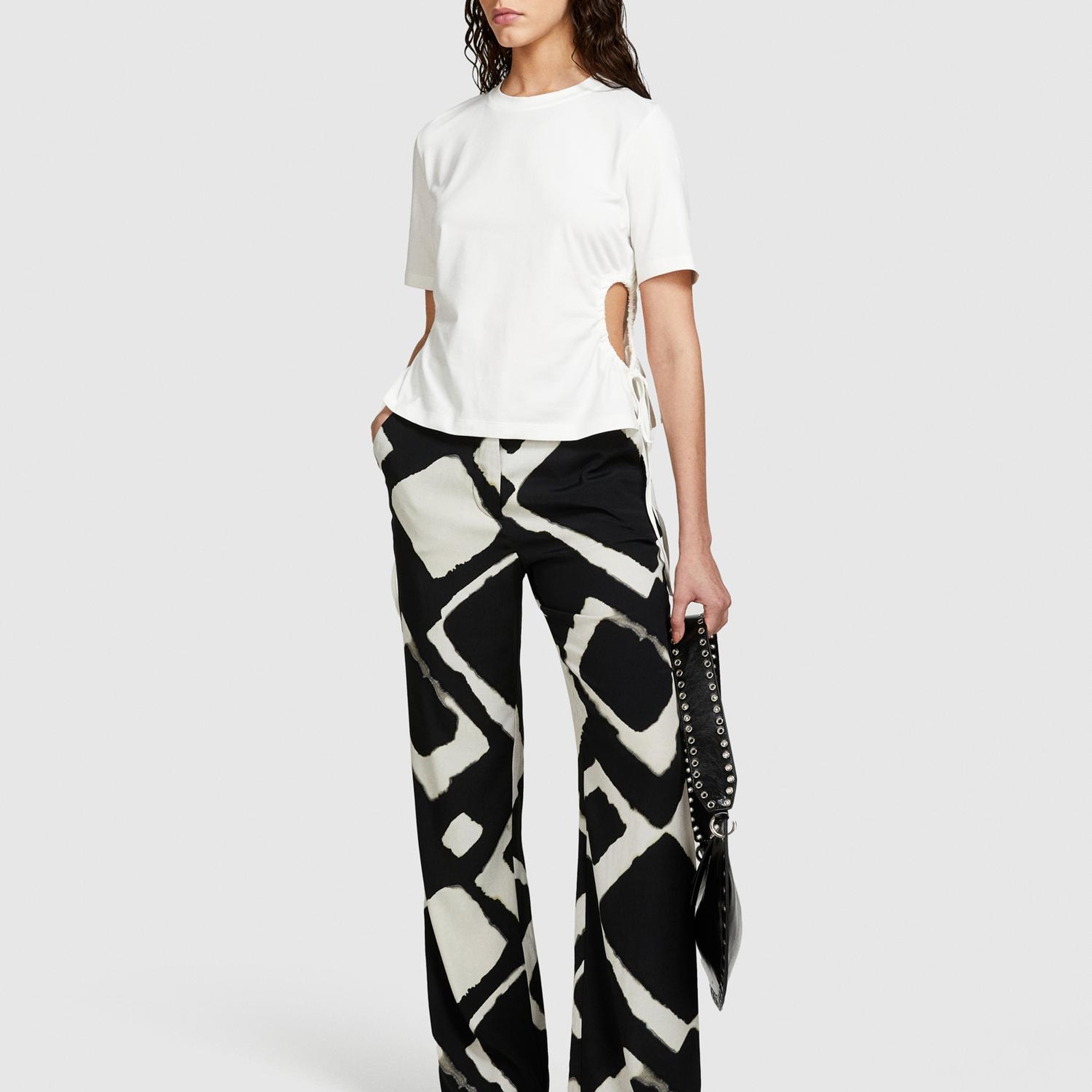 Kadın Beyaz Streç Pamuklu Yanları Büzgülü Bisiklet Yaka T-Shirt