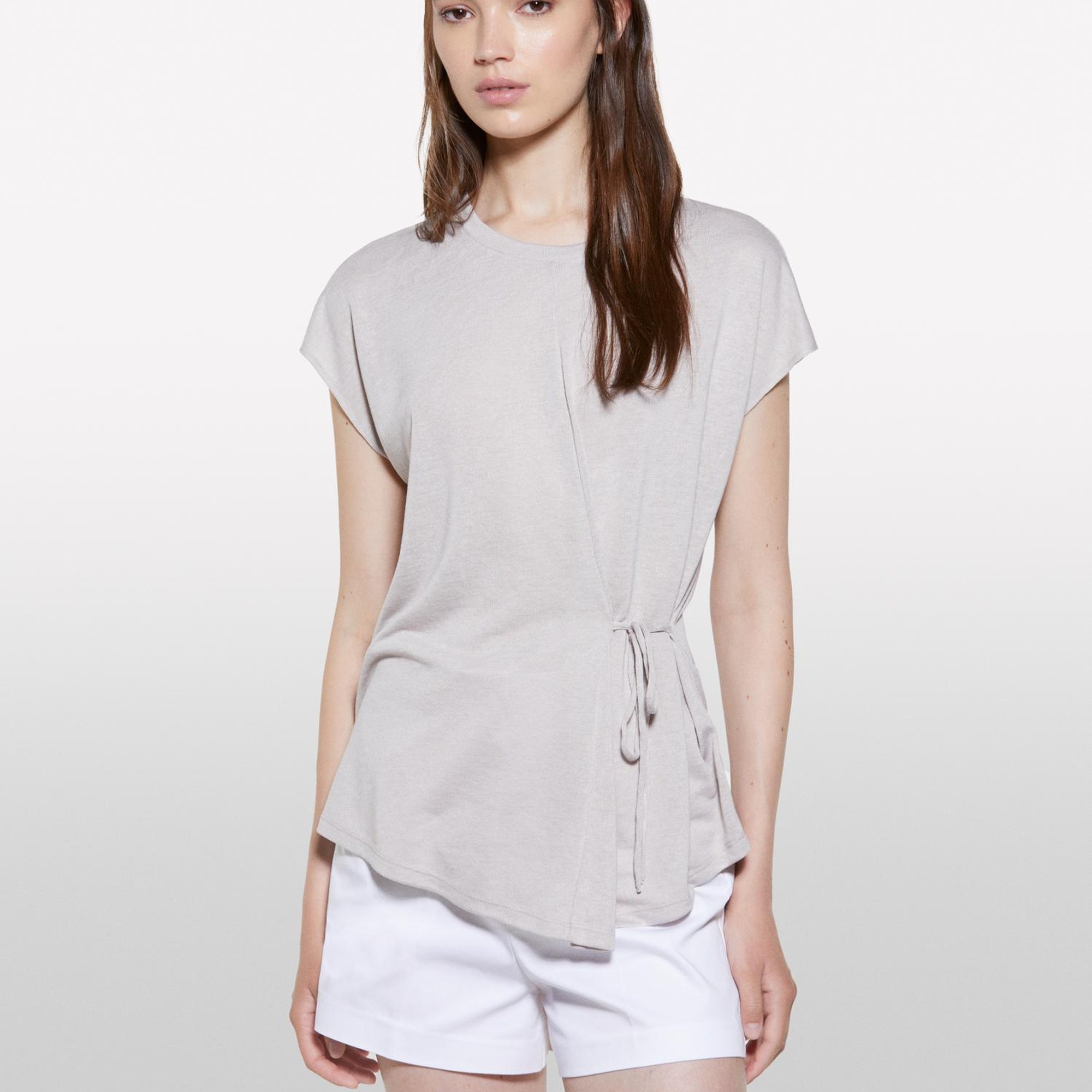 Kadın Gri Viskoz Karışımlı Önü Bağlama Detaylı Regular Fit T-Shirt