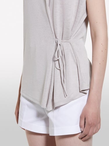  Kadın Gri Viskoz Karışımlı Önü Bağlama Detaylı Regular Fit T-Shirt