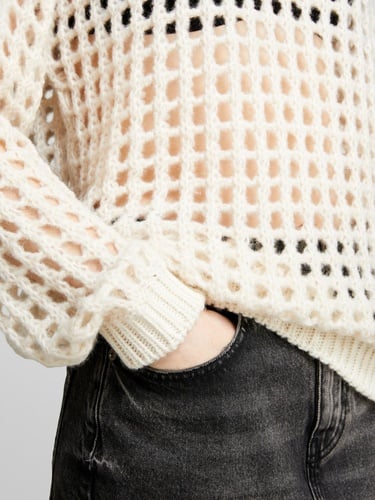  Kadın Açık Bej Yün Karışımlı Delik Detaylı Oversize Kazak