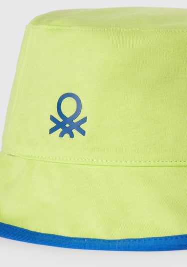  Erkek Çocuk Sarı Desenli Önü Logo Detaylı Çift Taraflı Bucket Şapka