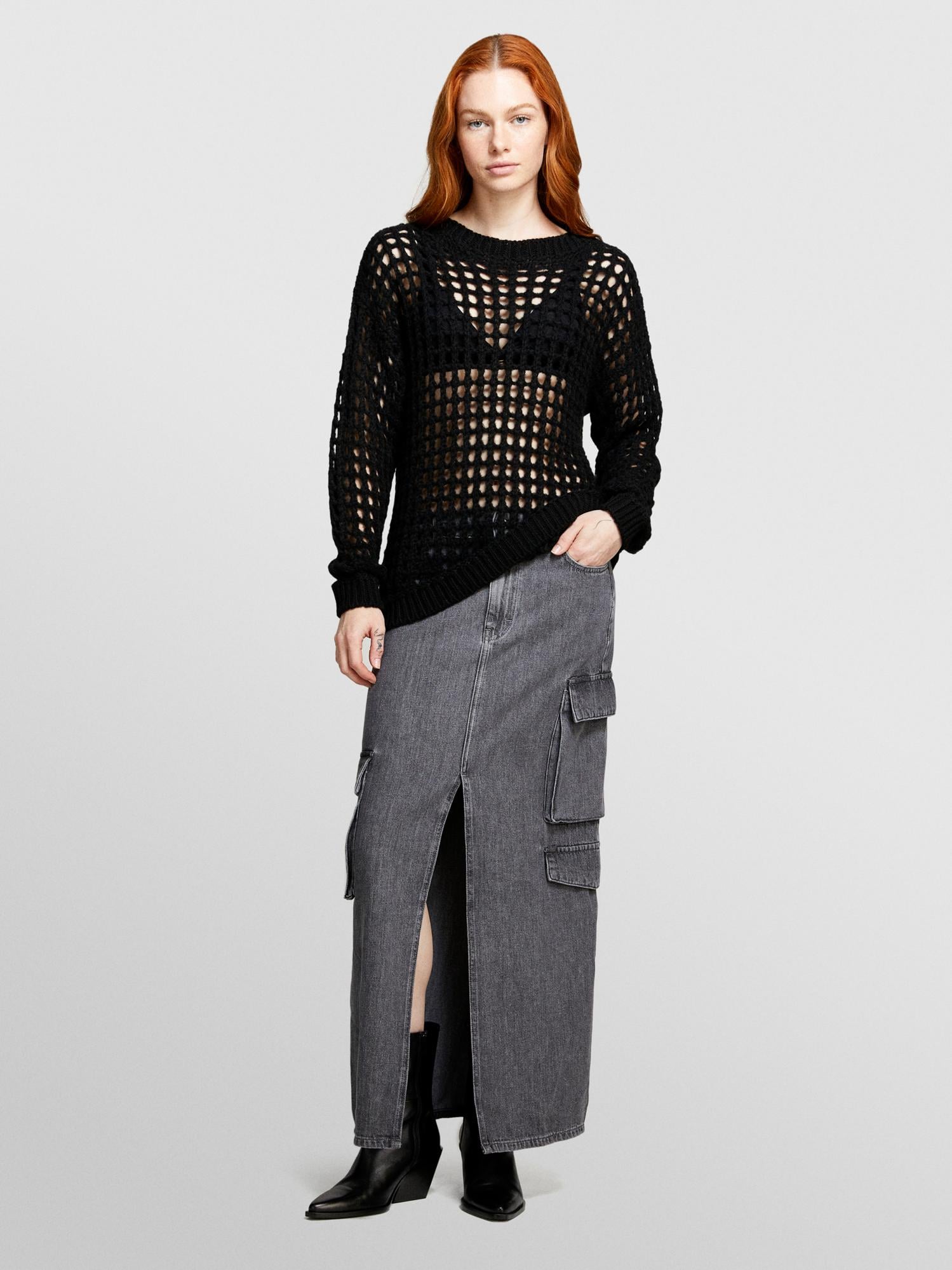  Kadın Siyah Yün Karışımlı Delik Detaylı Oversize Kazak