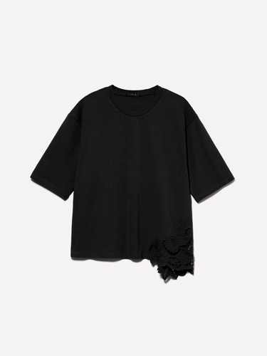  Kadın Siyah %100 Pamuk Nakış Detaylı Bisiklet Yaka Regular Fit T-Shirt