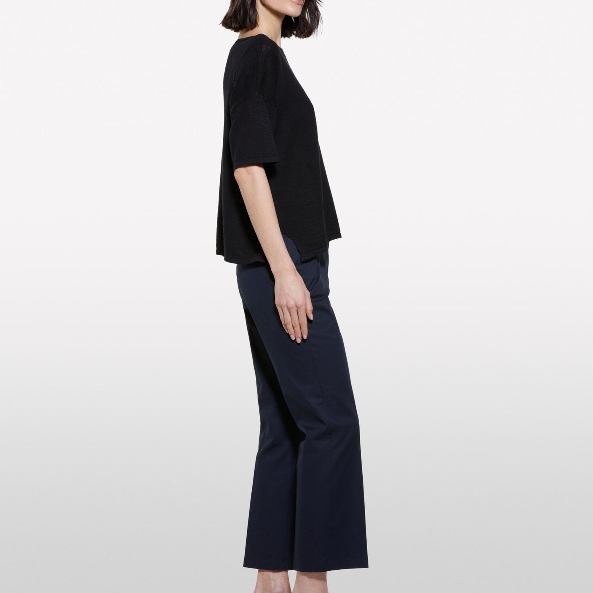 Kadın Siyah Keten Karışımlı Bisiklet Yaka Oversize T-Shirt