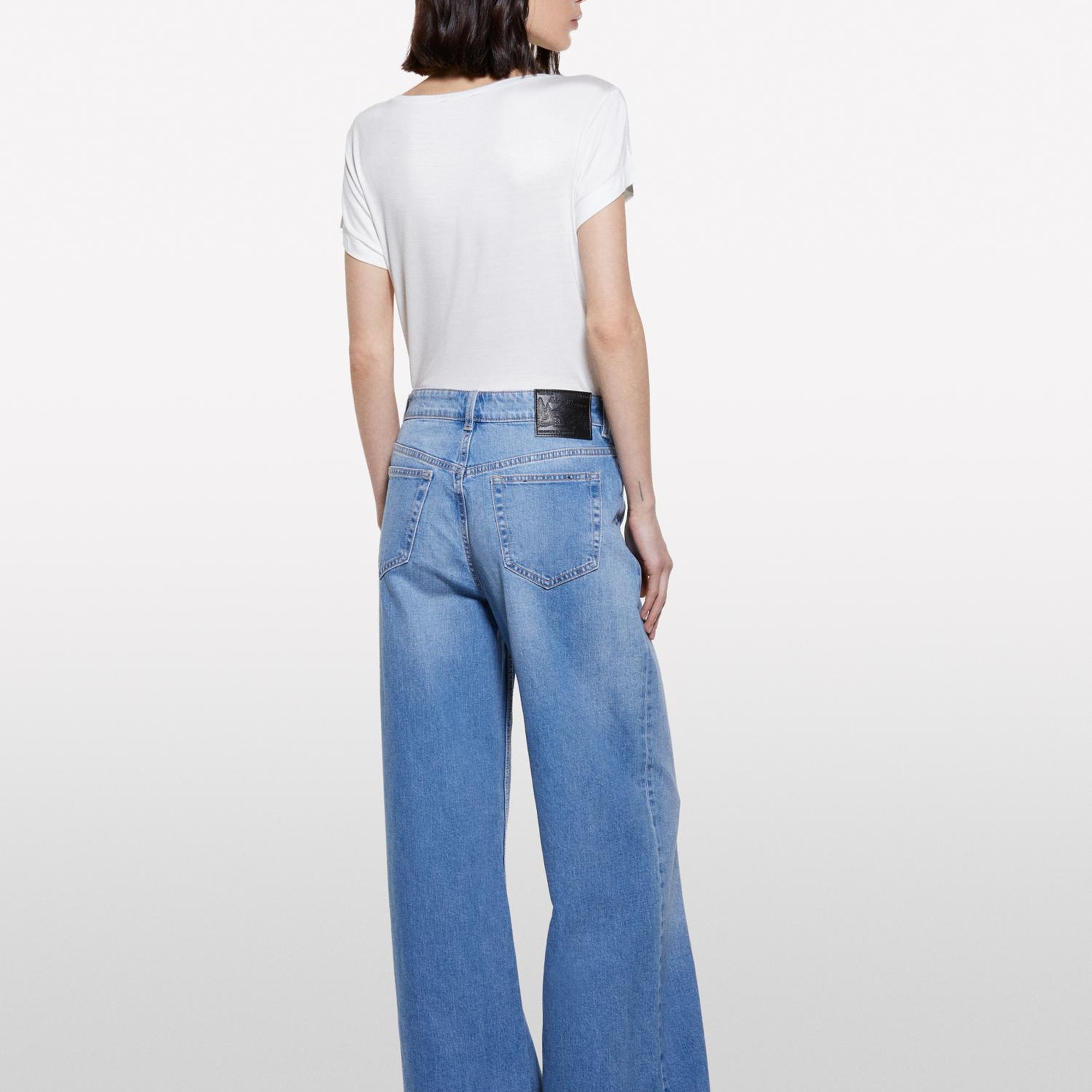 Kadın Kırık Beyaz Viskoz Karışımlı Bisiklet Yaka Regular Fit T-Shirt