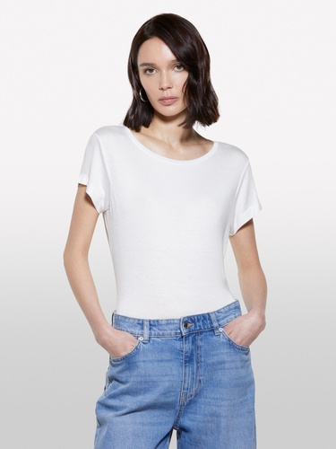  Kadın Kırık Beyaz Viskoz Karışımlı Bisiklet Yaka Regular Fit T-Shirt