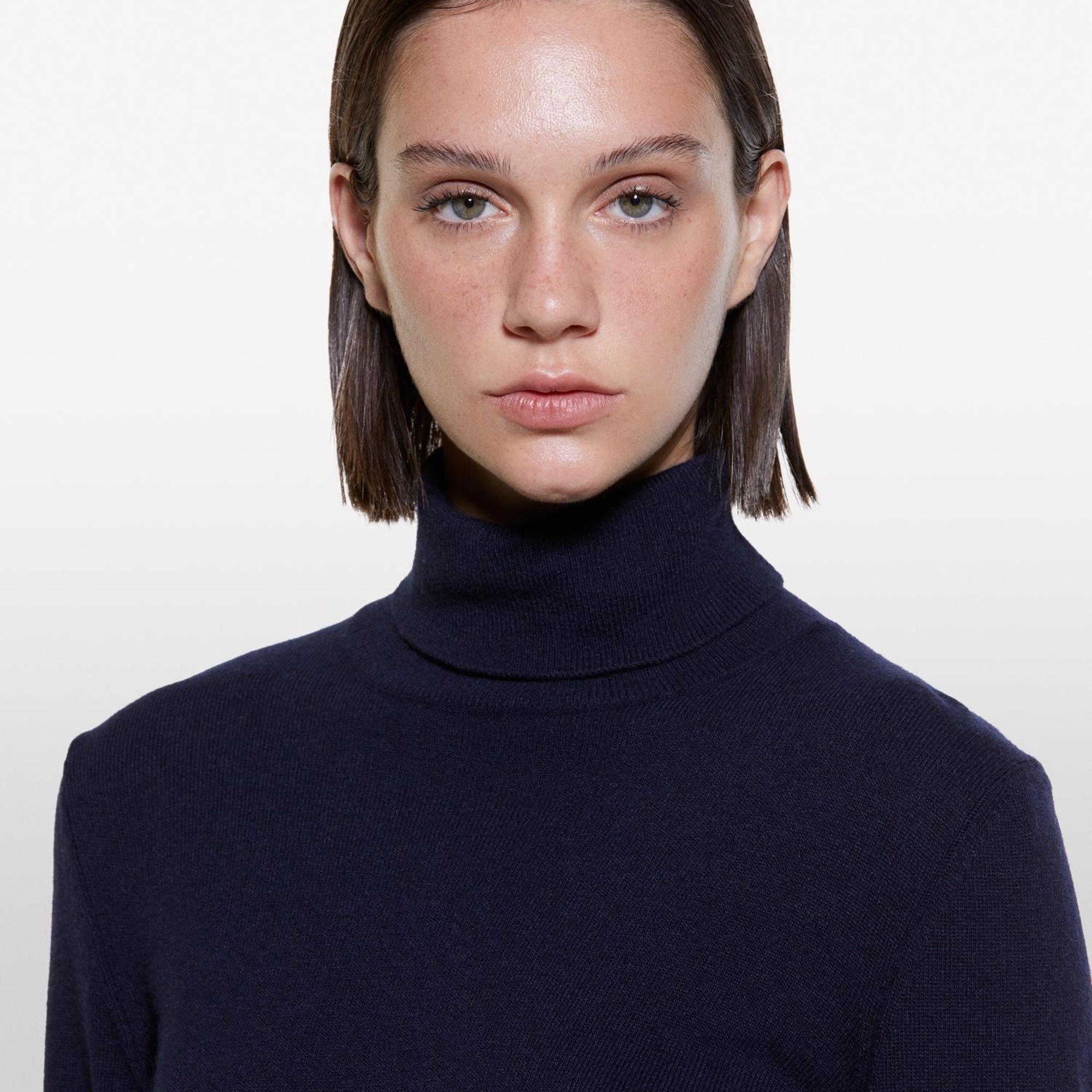 Kadın Lacivert Yün ve Kaşmir Karışımlı Ribana Detaylı Balıkçı Yaka Kazak