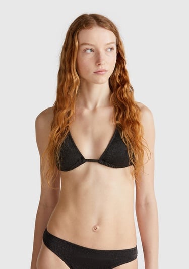  Kadın Siyah Simli Boyundan ve Belden Bağlamalı Üçgen Bikini Üstü