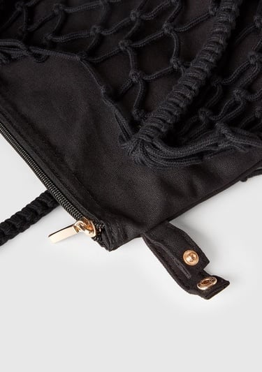  Kadın Siyah İçi Pamuk Delikli Omuz Çantası