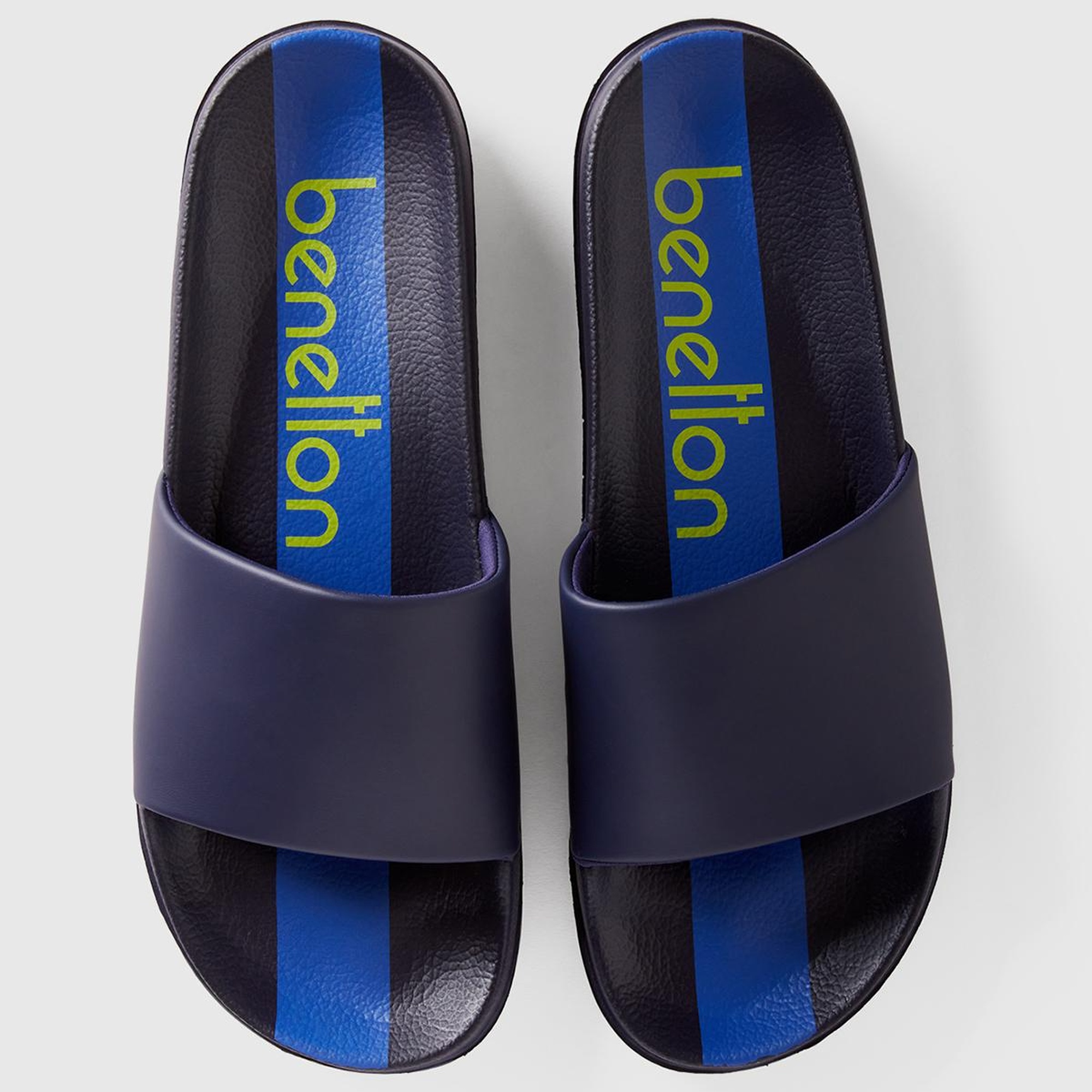 Erkek Lacivert Sentetik Karışımlı Tabanı Benetton Baskılı Terlik