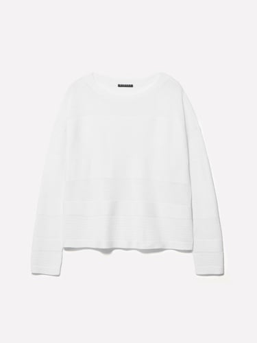  Kadın Bej Viskoz Karışımlı Şerit Efektli Kayık Yaka Kazak