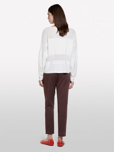  Kadın Bej Viskoz Karışımlı Şerit Efektli Kayık Yaka Kazak