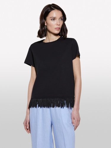  Kadın Siyah Pamuklu Ucu Püsküllü Bisiklet Yaka Regular Fit T-Shirt