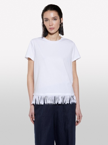  Kadın Beyaz Pamuklu Ucu Püsküllü Bisiklet Yaka Regular Fit T-Shirt