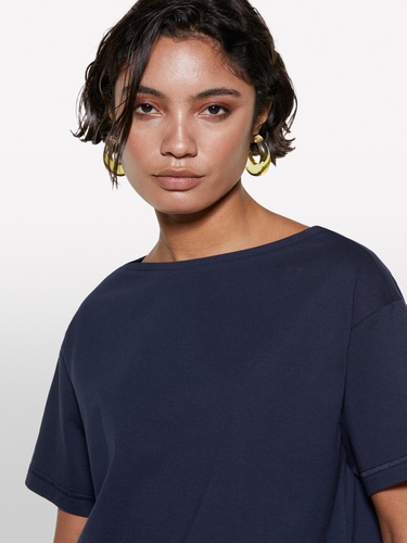  Kadın Koyu Lacivert %100 Pamuk Kayık Yaka Boxy Fit Crop T-Shirt