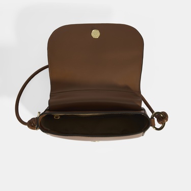  Kadın Düğüm Askılı Konyak Deri Omuz Çantası