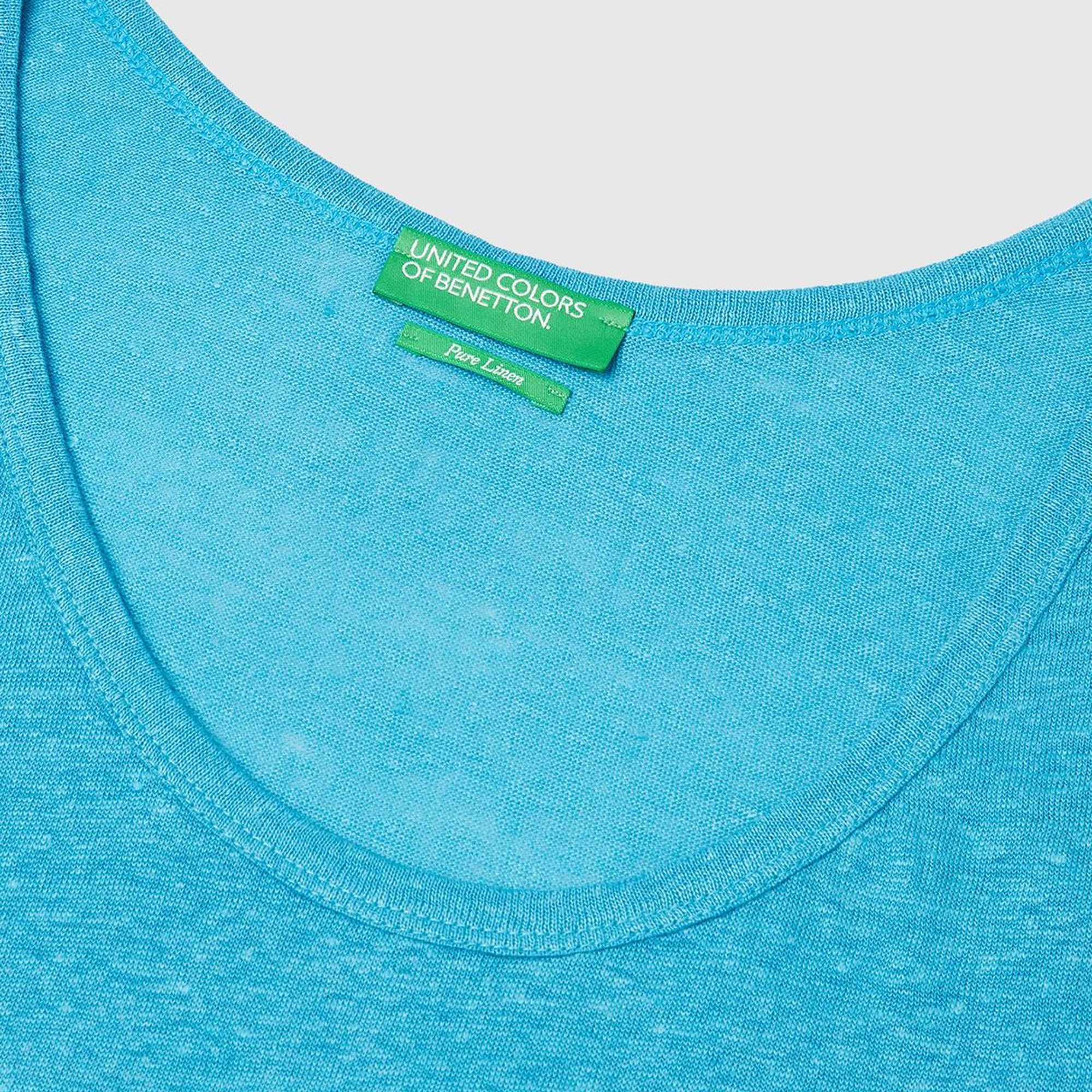 Kadın Mavi %100 Keten Yanları Yırtmaçlı Regular Fit Yuvarlak Yaka Atlet