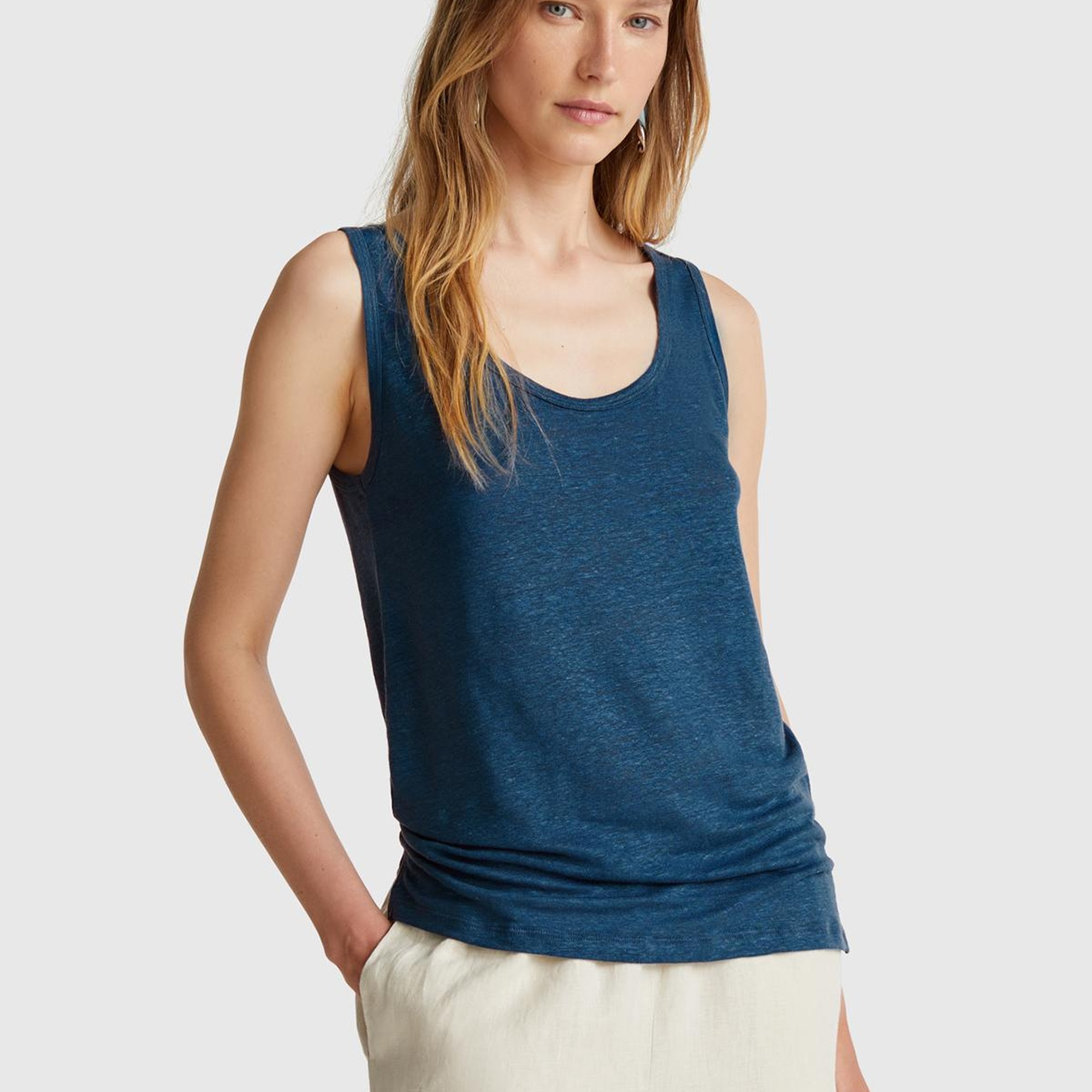 Kadın Denim %100 Keten Yanları Yırtmaçlı Regular Fit Yuvarlak Yaka Atlet