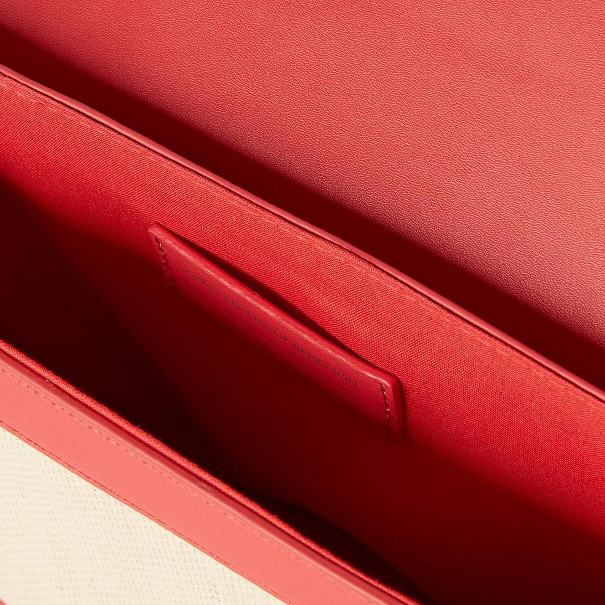 Kadın Mercan Logolu Omuz Çantası