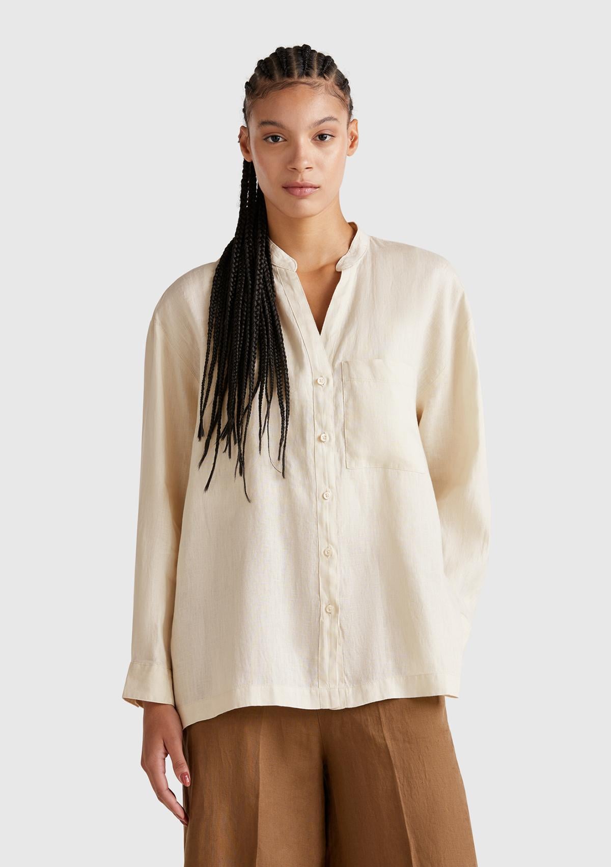  Kadın Taş Rengi %100 Keten Sol Önü Cepli Oversize Mandarin Yaka Gömlek