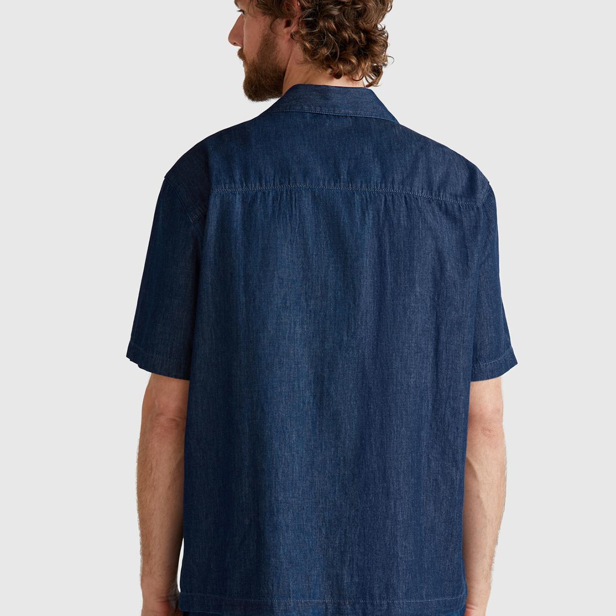 Erkek Koyu Mavi %100 Koton Kısa Kollu Kamp Yaka Gömlek