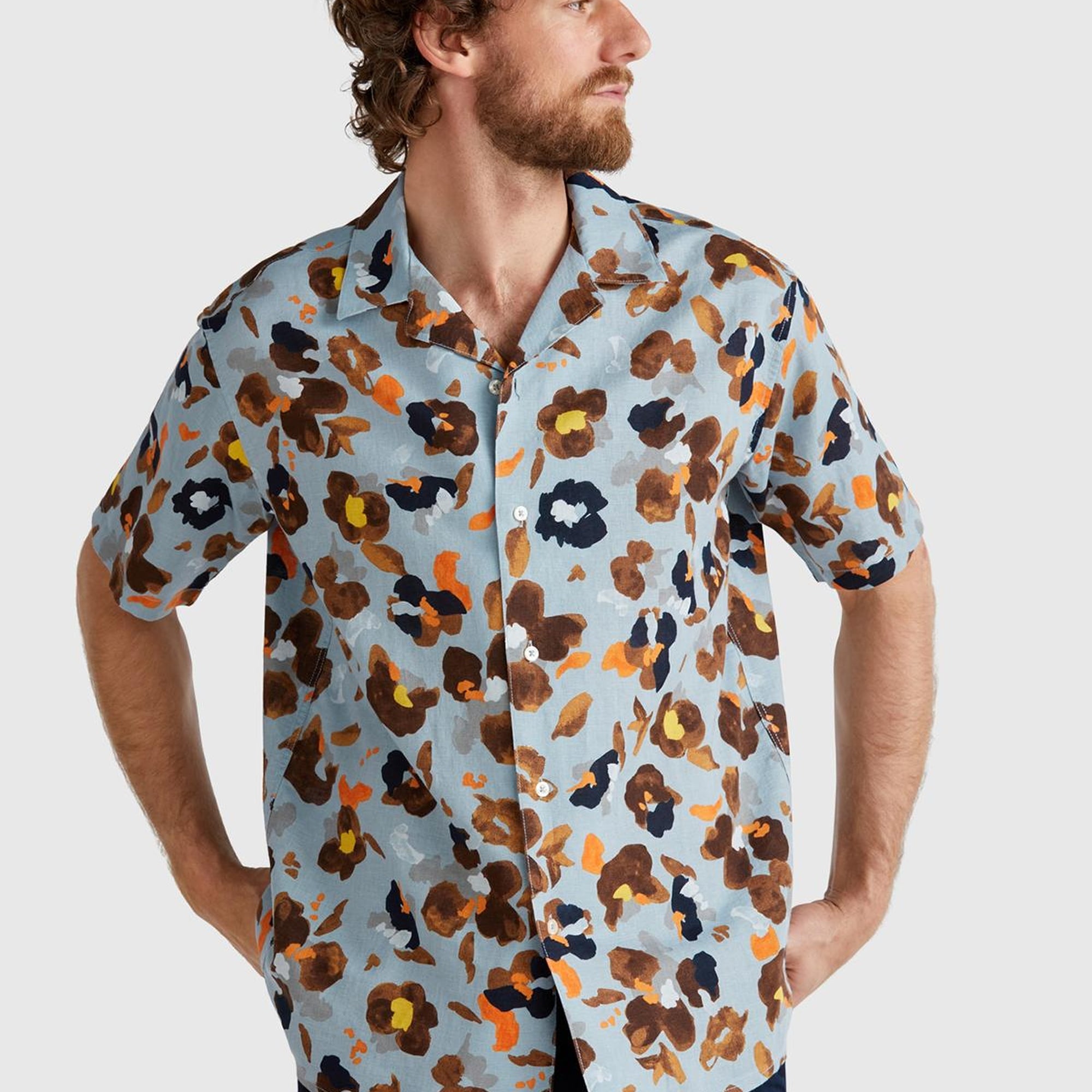 Erkek Açık Mavi Pamuk Keten Karışımlı Desenli Bowling Yaka Kısa Kollu Gömlek