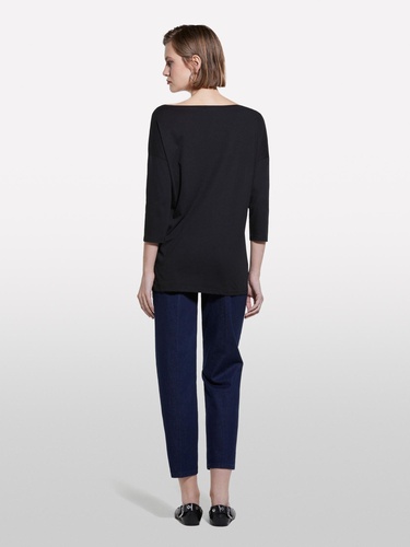  Kadın Siyah Modal Karışımlı Kayık Yaka Regular Fit T-Shirt