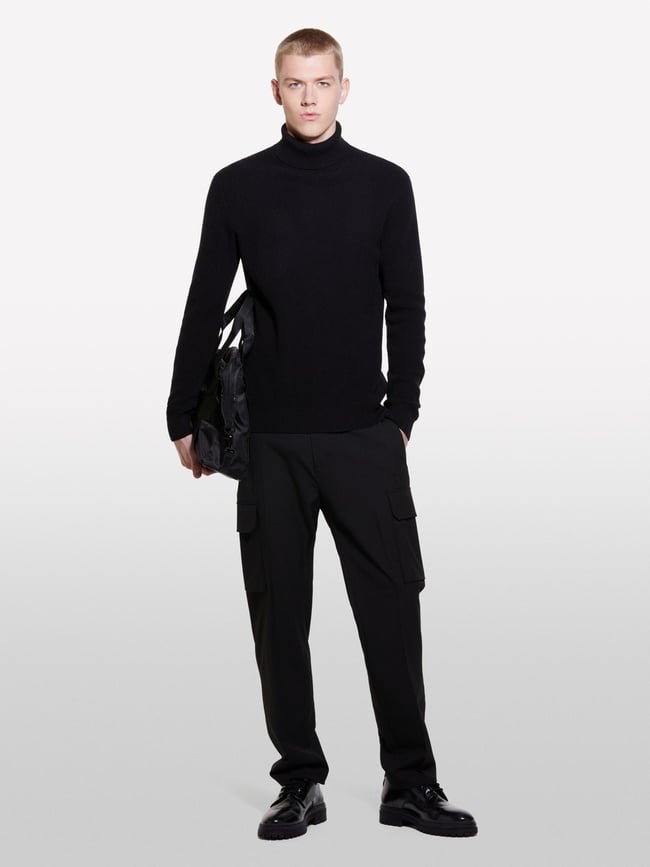  Erkek Siyah Yün Karışımlı Dik Yaka Kazak